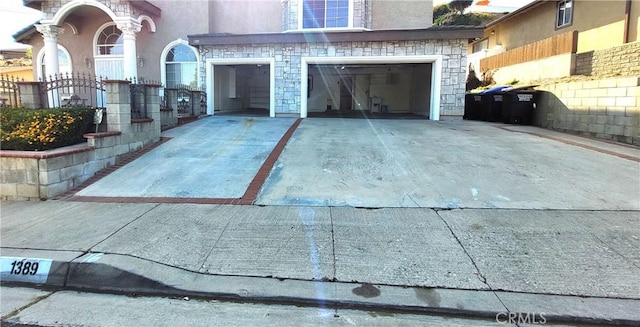 1389 Hillside St, Monterey Park, CA 91754 - garage with driveway