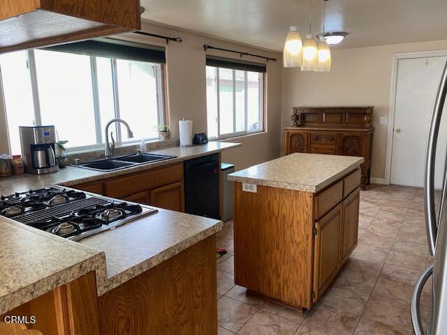 2204 Antelope Ave, Ventura, CA 93003 - photo 9