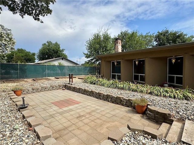 8 Geneva Ln, Chico, CA 95926 - view of patio