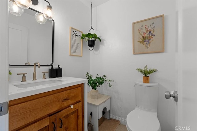 3021 S Sycamore St Unit D, Santa Ana, CA 92707 - bathroom with vanity and toilet