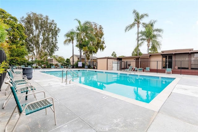 3021 S Sycamore St Unit D, Santa Ana, CA 92707 - community pool featuring a patio