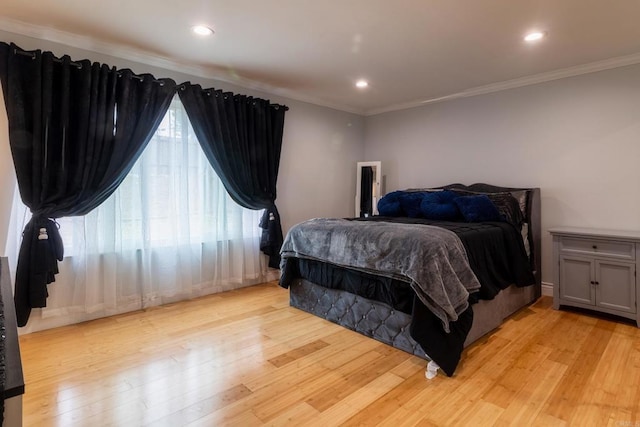1242 Pleasant Hill St, Escondido, CA 92026 - bedroom with light wood finished floors, ornamental molding, and recessed lighting