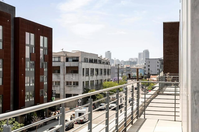 940 E 2nd St Unit 37, Los Angeles, CA 90012 - balcony with a city view