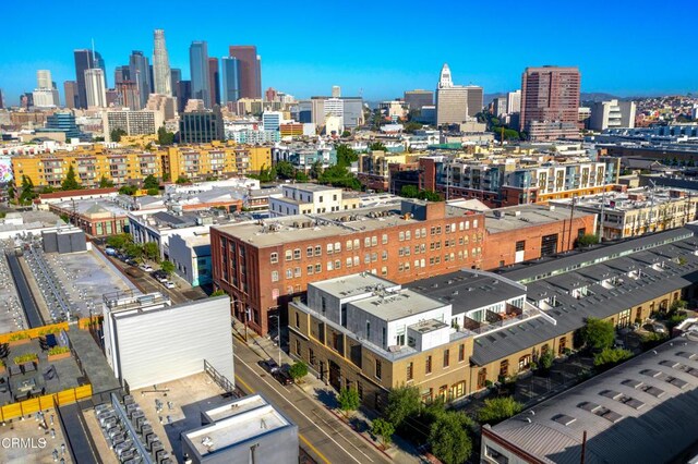 940 E 2nd St Unit 37, Los Angeles, CA 90012 - view of city skyline