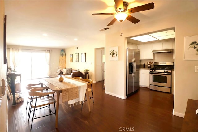 430 N Holliston Ave Unit 210, Pasadena, CA 91106 - dining room with dark wood finished floors, ceiling fan, baseboards, and recessed lighting
