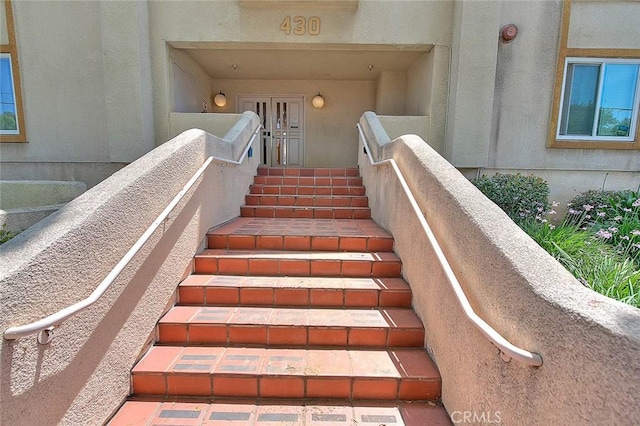 430 N Holliston Ave Unit 210, Pasadena, CA 91106 - view of staircase