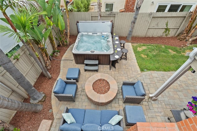 22702 Islamare Ln, Lake Forest, CA 92630 - fenced backyard with a hot tub, a patio, and outdoor lounge area