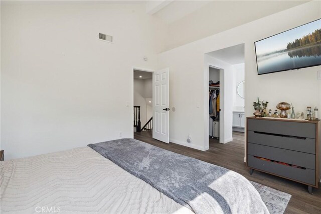 28034 Parkridge Ln, Canyon Country, CA 91387 - bedroom featuring wood finished floors, a spacious closet, and a closet
