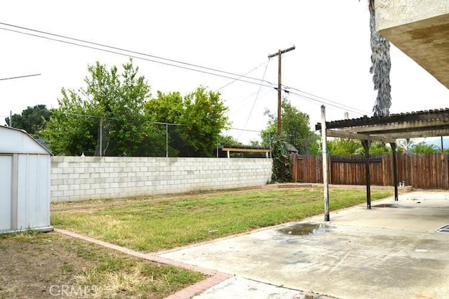 12077 Swegles Ln, Moreno Valley, CA 92557 - view of yard featuring a patio area and a pergola