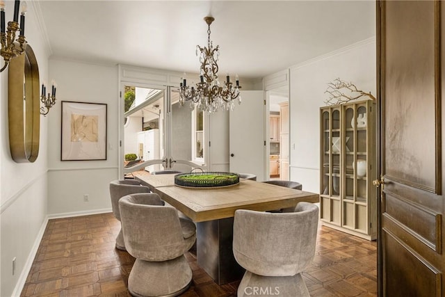508 Evening Star Ln, Newport Beach, CA 92660 - dining room with a chandelier, ornamental molding, and baseboards