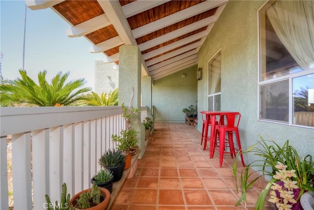 8140 Del Ct, Phelan, CA 92371 - view of balcony