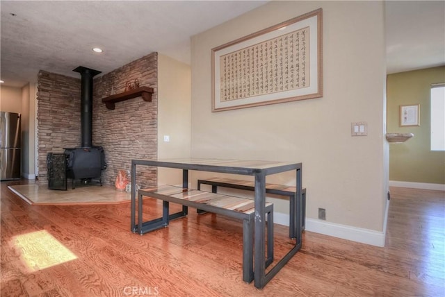 8140 Del Ct, Phelan, CA 92371 - hallway featuring wood finished floors and baseboards