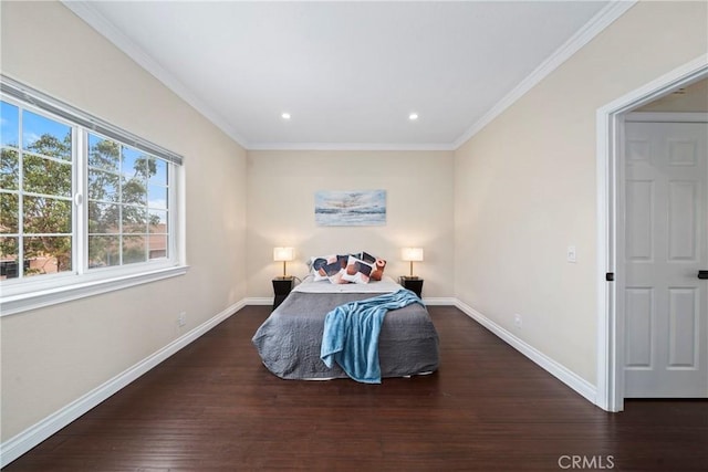 1845 Plaza Del Amo Unit C, Torrance, CA 90501 - bedroom featuring wood finished floors, recessed lighting, and ornamental molding