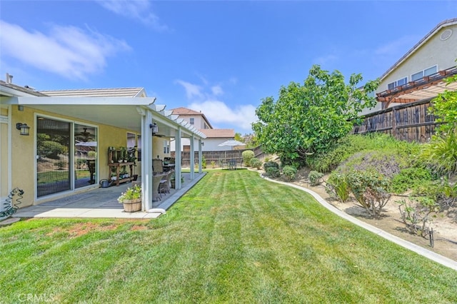 28978 Williston Ct, Temecula, CA 92591 - fenced backyard featuring a patio