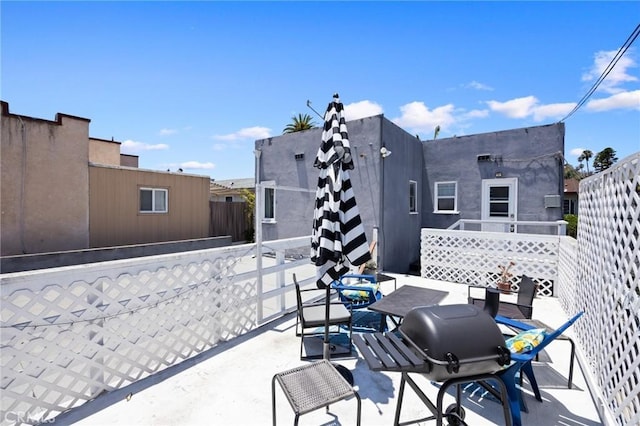 108 Bennett Ave, Long Beach, CA 90803 - view of patio