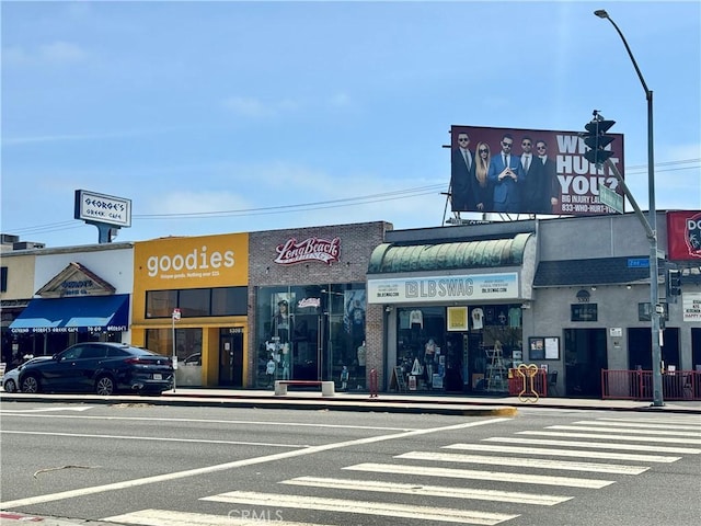 108 Bennett Ave, Long Beach, CA 90803 - view of commercial location