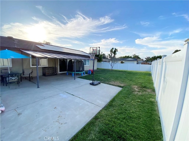 743 N Beechwood Ave, Rialto, CA 92376 - fenced backyard featuring a patio