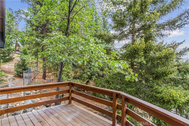 6429 Cedar Ave, Angelus Oaks, CA 92305 - view of deck