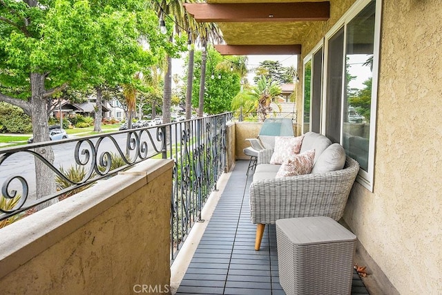 188 Temple Ave Unit 201, Long Beach, CA 90803 - view of balcony