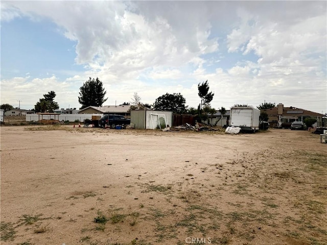 15994 Cactus St, Hesperia, CA 92345 - view of yard