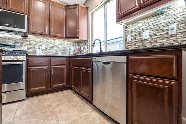 2046 S Grand St, Visalia, CA 93292 - photo 22