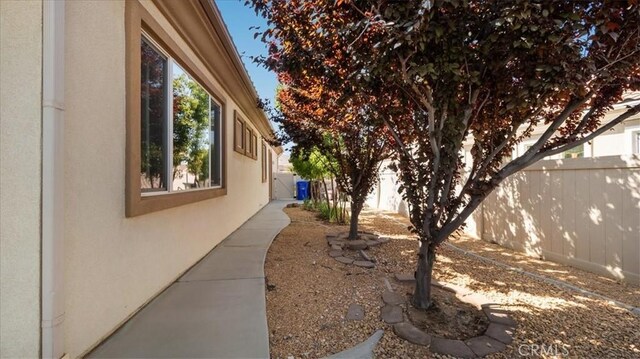 19484 Vermillion Ln, Apple Valley, CA 92308 - view of fenced backyard