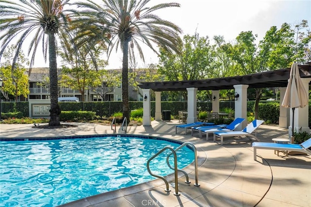 1 Evergreen Rd, Ladera Ranch, CA 92694 - community pool with a patio area