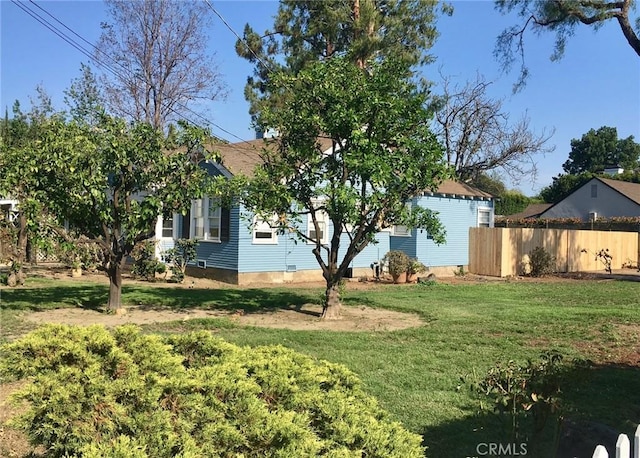 11958 Sarah St, Valley Village, CA 91607 - view of yard
