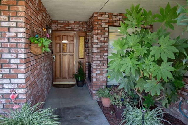 1301 Charterten Ave, Bakersfield, CA 93307 - entrance to property with brick siding