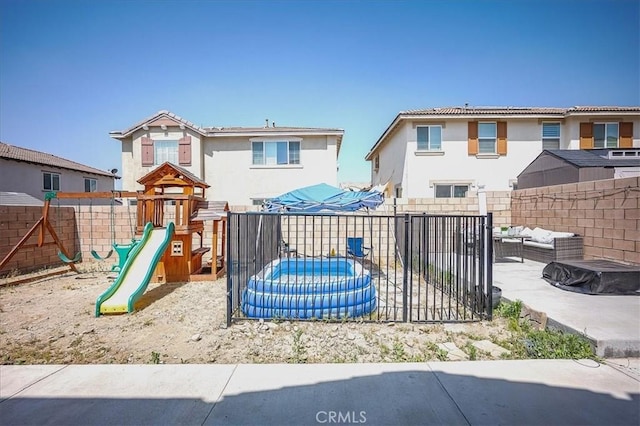 5240 Wintercress Ave, Fontana, CA 92336 - view of play area
