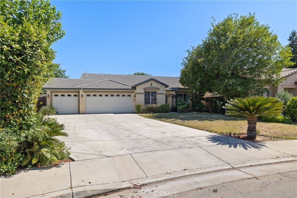 10203 Starlight Peak Dr, Bakersfield, CA 93311 - photo 1