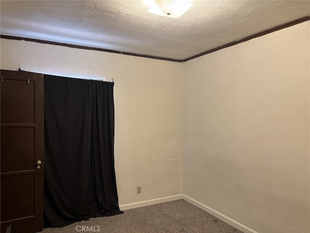 919 Dexter St, Los Angeles, CA 90042 - carpeted spare room with ornamental molding and baseboards