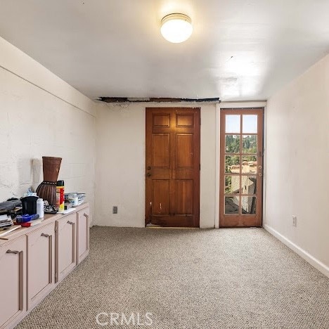 919 Dexter St, Los Angeles, CA 90042 - empty room featuring light carpet