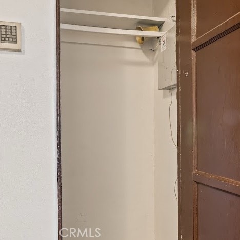 919 Dexter St, Los Angeles, CA 90042 - view of closet