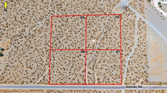 1 Duncan Rd, Phelan, CA 92371
