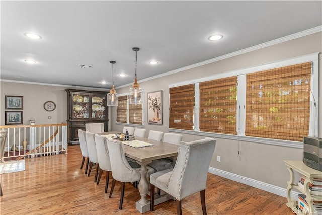 536 W Palm Dr, Arcadia, CA 91007 - dining room featuring wood finished floors, recessed lighting, crown molding, and baseboards