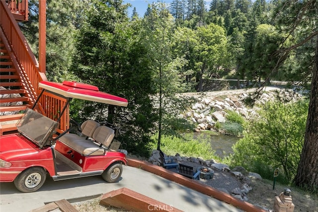 781 Brentwood Dr, Lake Arrowhead, CA 92352 - wooden deck with stairs