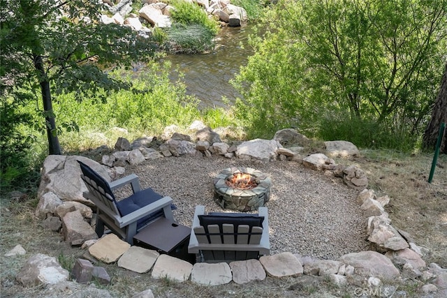 781 Brentwood Dr, Lake Arrowhead, CA 92352 - view of yard featuring a fire pit