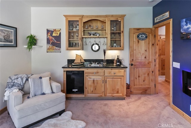 781 Brentwood Dr, Lake Arrowhead, CA 92352 - indoor wet bar featuring fridge and light carpet