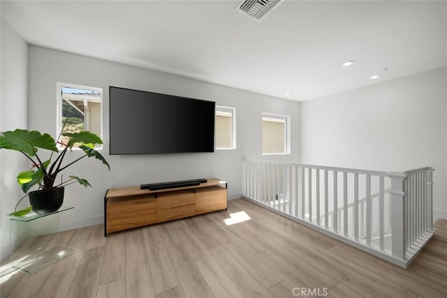 1941 Devaul Ranch Dr, San Luis Obispo, CA 93405 - living room with light wood-style flooring, baseboards, and recessed lighting