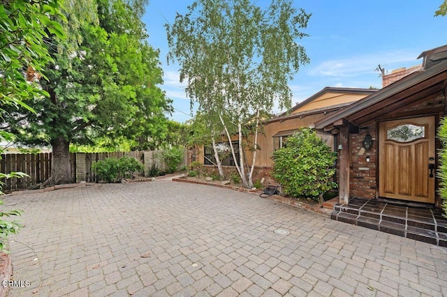 1139 Fairview Dr, La Canada Flintridge, CA 91011 - view of patio / terrace