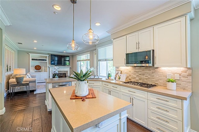 106 Lakeside Dr, Buena Park, CA 90621 - photo 14