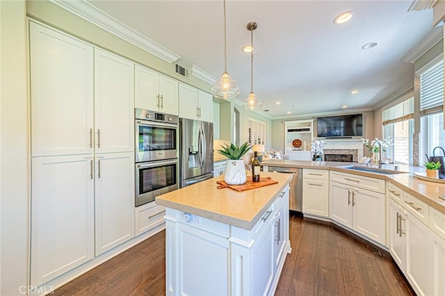 106 Lakeside Dr, Buena Park, CA 90621 - photo 17