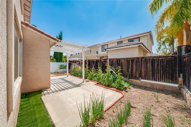 7358 Freedom Pl, Rancho Cucamonga, CA 91730 - fenced backyard with a pergola and a patio area