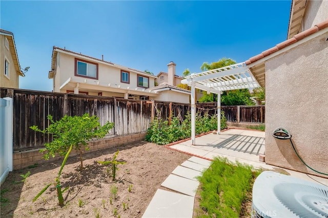 7358 Freedom Pl, Rancho Cucamonga, CA 91730 - fenced backyard with a pergola and a patio area