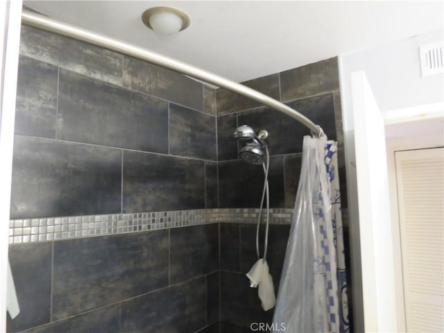 5744 E Creekside Ave Unit 10, Orange, CA 92869 - full bathroom with a tile shower