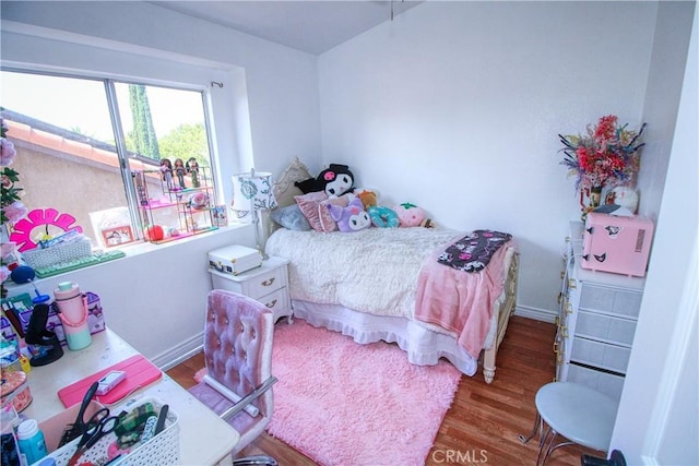 27126 Majello Ct, Temecula, CA 92591 - bedroom featuring wood finished floors and baseboards