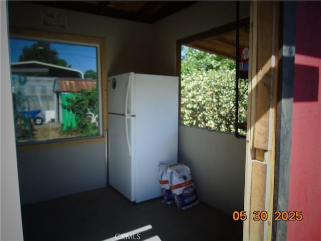 635 5th St, Willows, CA 95988 - kitchen featuring freestanding refrigerator