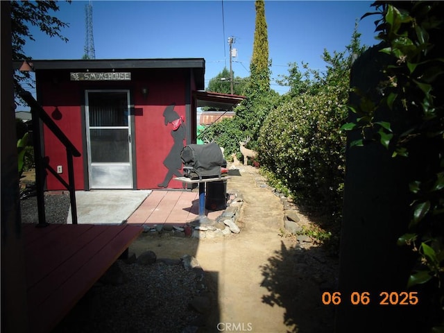 635 5th St, Willows, CA 95988 - exterior space