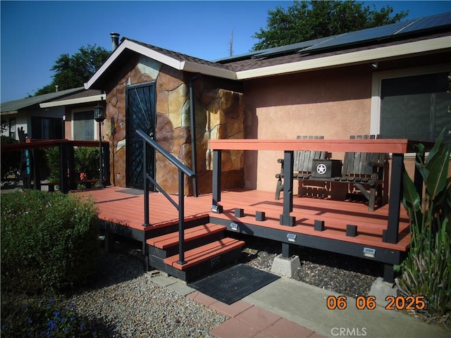 635 5th St, Willows, CA 95988 - view of wooden terrace